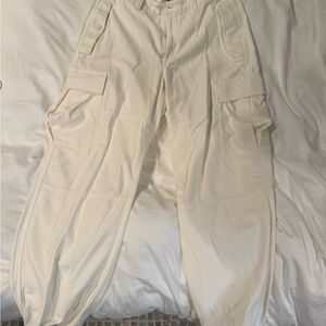 Aritzia TNA Women’s White Cargo Pants